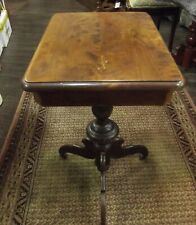 Tisch, Beistelltisch, Kleinmöbel, antik,1875, Säule,gedrechselt, Nussbaumfarbton