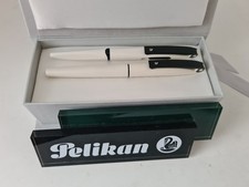 Pelikan Luigi Colani