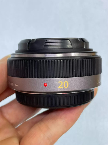 Panasonic lumix 20mm - panasonic,