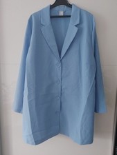 Schöner Damen Extra Long Blazer Hellblau NEU Gr 52 mit Seitlichen Schlitzen.