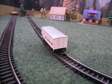 Modelleisenbahn Spur N,Biergüterwagen, DB? , TRIX? mit Schlußlicht,Anal./Digi.