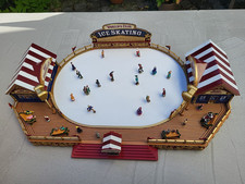 Gold & Abel World's Fair Ice Skating