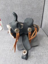 Vintage Miniatur 1:9 Leder