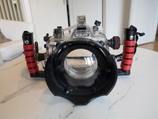 200FL Underwater TTL Housing