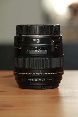 Canon 1 8 usm - mm,