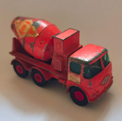 Matchbox king size - no, 13