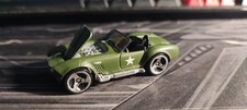Hot Wheels Shelby Cobra grün