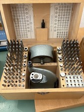 Boley Triebnietmaschine Punzenkasten