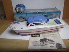 Schuco Boot Samara II mit Doppel Motor Antrieb in OVP . Alles funktioniert.