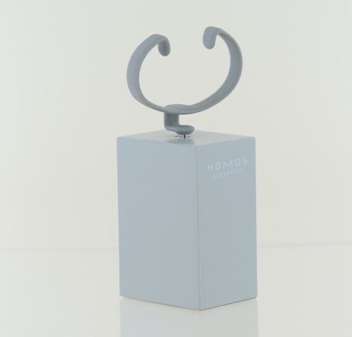 Nomos glashütte uhrenhalter - glashütte,