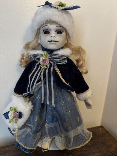Porzellan horror puppe - horror,