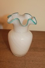 Fenton Art  Vintage Milchglas