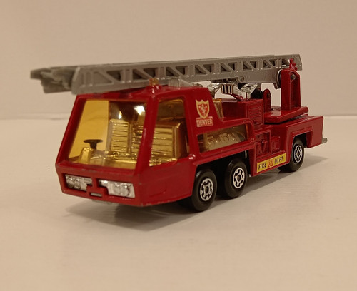 Matchbox super kings fire - matchbox, k-9