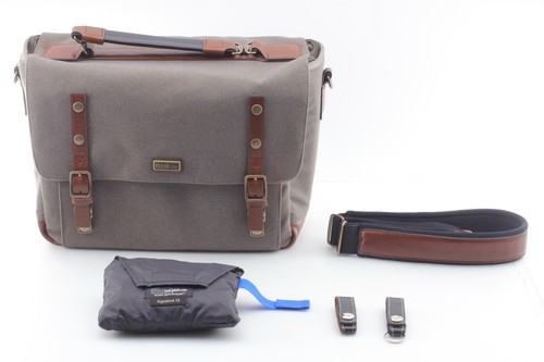 Think tank signature - signature, 13