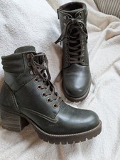 Damen Boots Echtleder  Gr.39  Bullboxer  gefüttert   neu   dunkelgrün