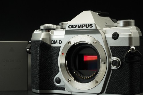 Olympus m5 mark iii - olympus,
