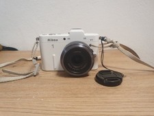 Nikon 1 V1 digitale Systemkamera Digitalkamera mit 11-27,5mm