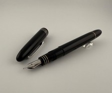 Vintage Omas MOMA Black Resin Füllfederhalter 18K Goldfeder