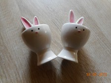 Lustige Eierbecher Hase