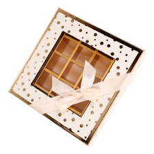  Leere Pralinenverpackung