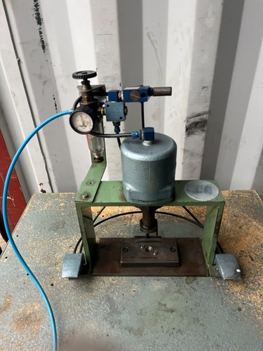 Pneumatische tischpresse - pneumatische,
