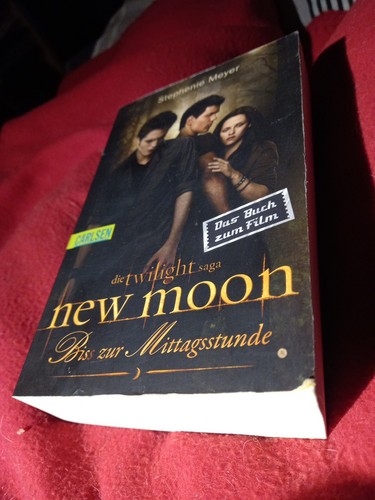 New moon die twilight - -,