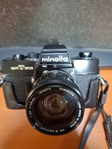Minolta srt 303 black - minolta,