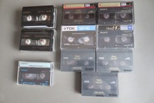 9x Hi8, D8 Video Kassetten, gebraucht, 1x SONY Reinigungskassette