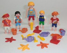 Playmobil Figur - Lena die Tagesmutter mit ihren 4 Rackern am Strand #23-4195/L2