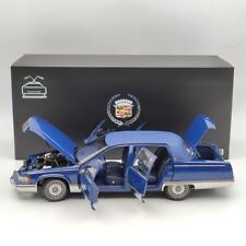 1:18 GM 1993 Cadillac