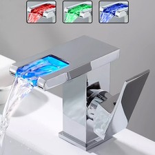 Chrom LED Waschtischarmatur