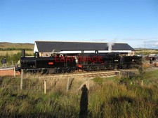 FOTO LNWR KOHLETANK NR 1054 UND SUPER D NR 49395 AN OFENGLEISSTATION