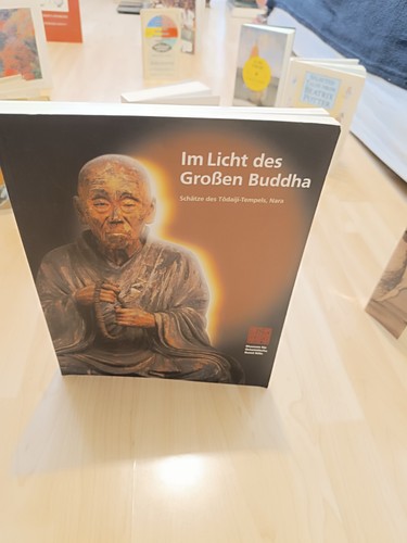 Licht des großen - großen, buddha