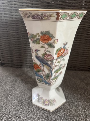 Wedgwood vase 1971 - wedgwood,
