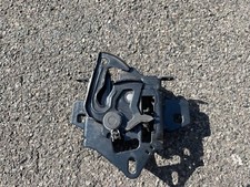 Schloß Motorhaube VW PASSAT 3B neu 3B0823509K Motorhaubenschloß