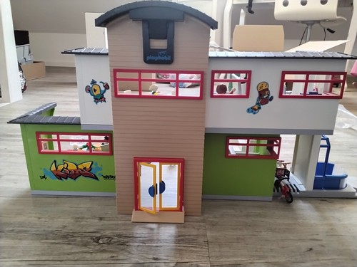 Playmobil große schule city - playmobil,