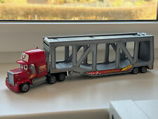 Disney Pixar Cars Truck Mack Transporter Schlepper 1:55 Plastik