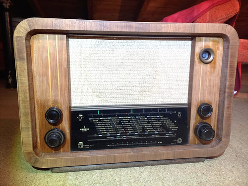 Röhrenradio siemens austria - röhrenradio,
