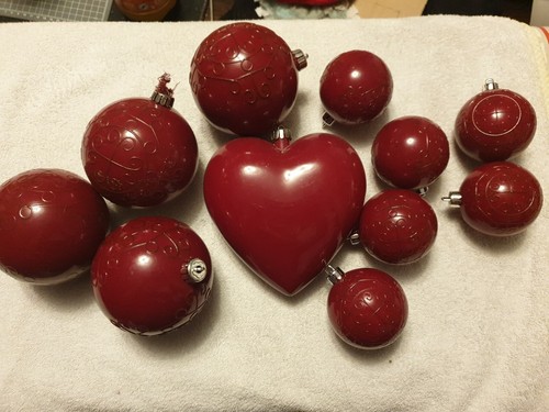 Weihnachtskugeln - 10,