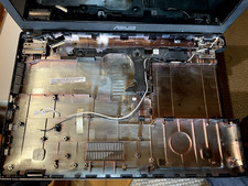 Notebook Asus F551C LCD Display Bildschirm 15.6"  mit Gehäuse