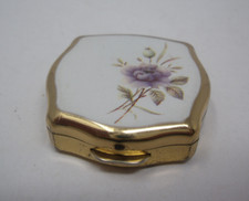 Vintage Metall Pillen Tabletten Halter Blumenmuster Presse offen Stratton Marke