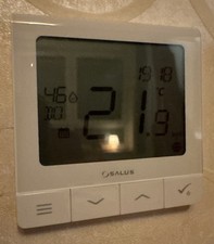 2xSalus SQ610 Quantum digitaler ultraflacher Raumthermostat Thermostat Weiß 230V