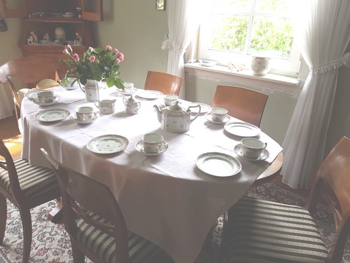 Laura ashley regency - laura,