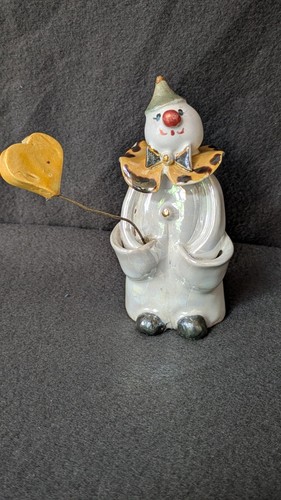 Clownfigur mit herzballon - clownfigur,