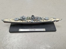 ATLAS EDITIONS 1/1250 - LEGENDÄRE KRIEGSSCHIFFE - LUTZOWSCHIFF AUF STÄNDER