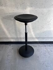 Wilkhahn Stitz Hocker Stehhilfe Stehhocker Schwarz Leder Höhenverstellbar