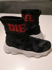 ?DIESEL Sneaker/mid high/ GR.35/Sockenschuh/RN 93243/ Schwarz rot/ gebraucht 