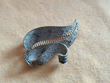 Theodor Fahrner Blattbrosche aus 925er Silber vergoldet Markasite