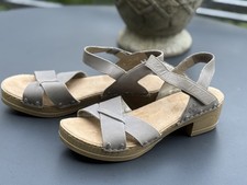 Rieker Sandalen GR: 41 beige