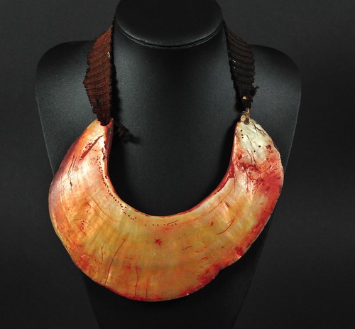 Kina shell pectoral